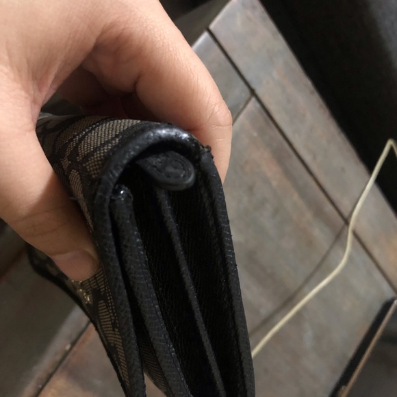 COACH wallet - Picture 3 of 10